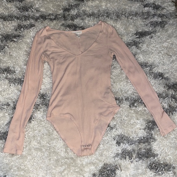 Pink bodysuit - Picture 1 of 3